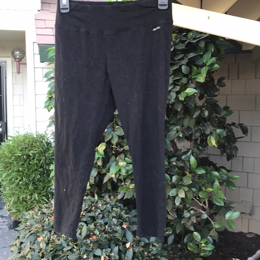 Women’s Jockey Black Relaxed Capri Leggings